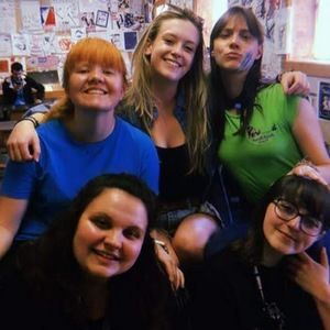 Meet your Posher, Ana